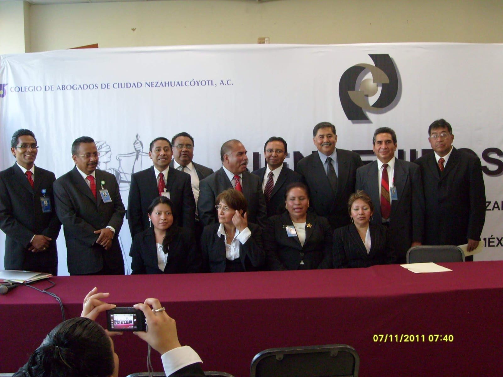 Fotografía adjunta de actividad colegiada